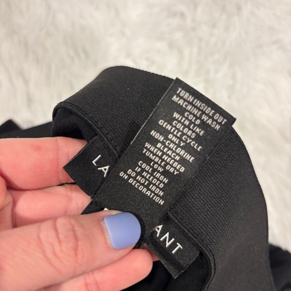 Torrid PLATINUM TUXEDO LEGGING PONTE SEQUIN STRIPE BLACK in Size 22/24 - Picture 8 of 10